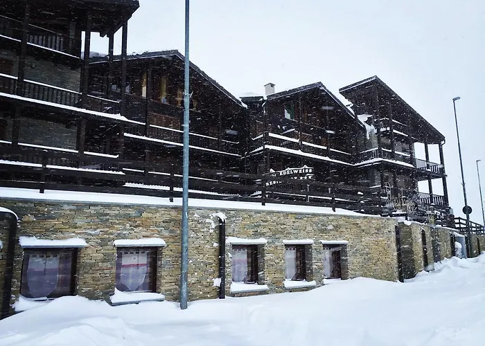 Edelweiss - Estella Collection Aparthotel Sestriere