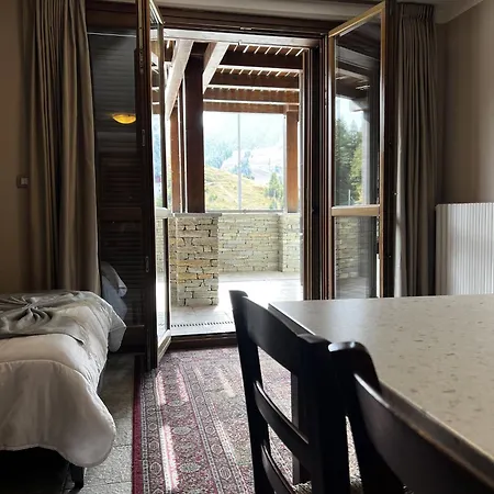 雪绒花小屋酒店 3*