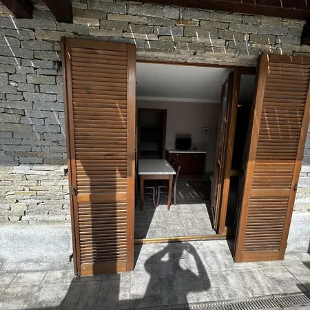 雪绒花小屋酒店