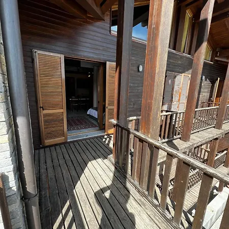 雪绒花小屋酒店