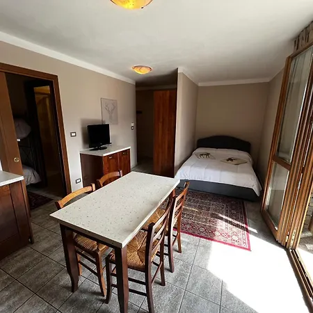 Aparthotel Edelweiss - Estella Collection Sestriere