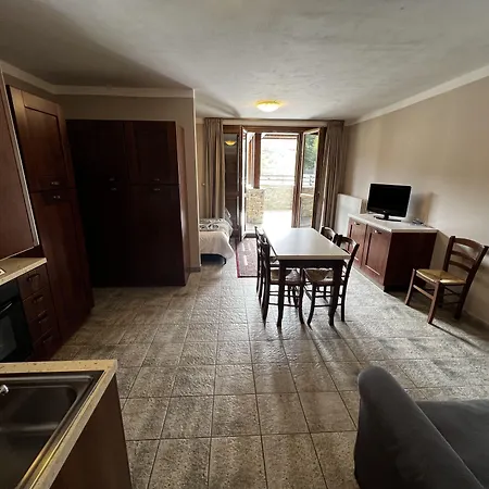 Aparthotel Edelweiss - Gruppo Estella